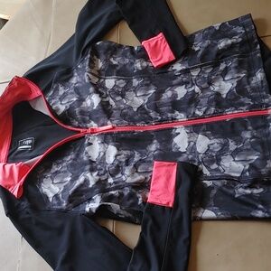 👌 Free Mondetta Jacket Sz Med